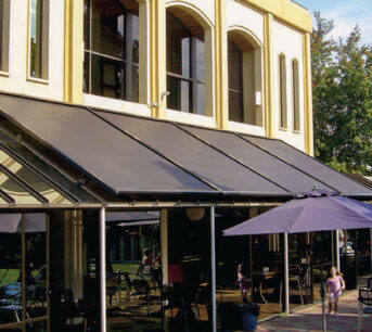 A Guide to Easily Maintain Your Retractable Awnings